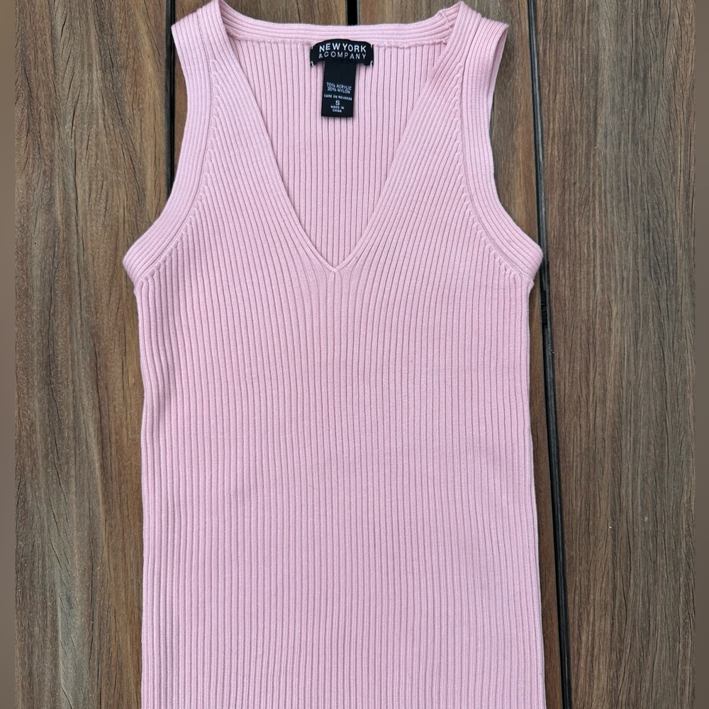New York & Company Knit Sleeveless Sweater Top